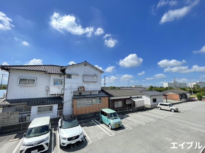 物件内観写真16　(室内からの展望)