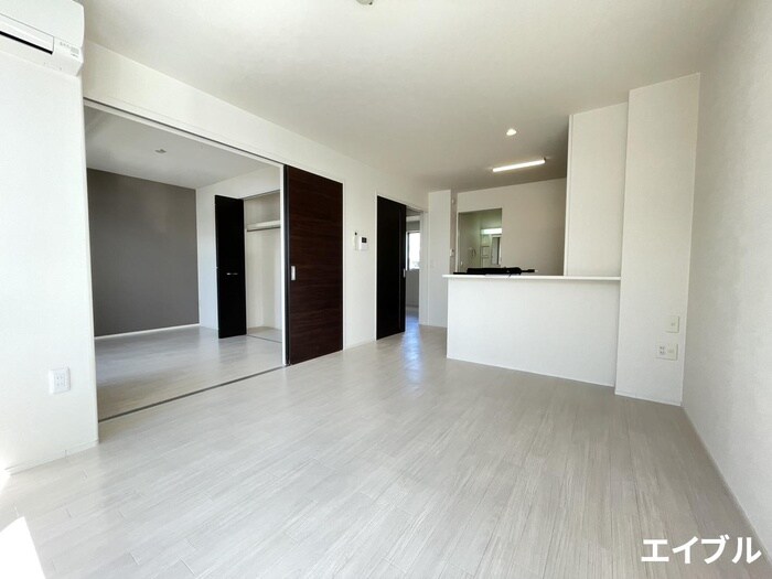 物件内観写真21　(居室)