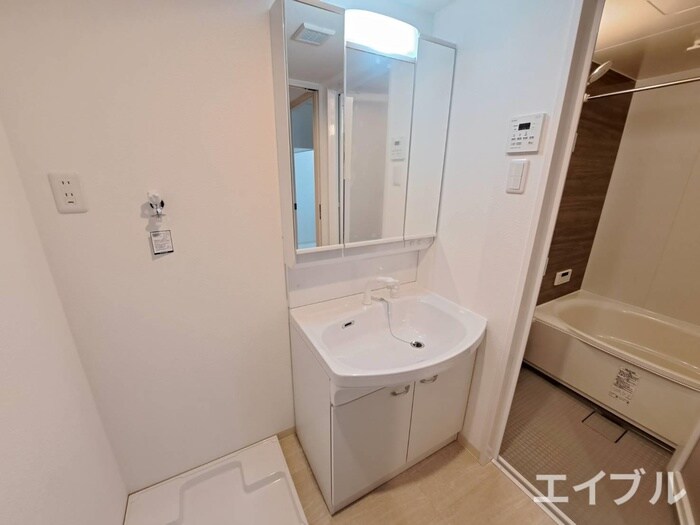 物件内観写真9　(洗面)