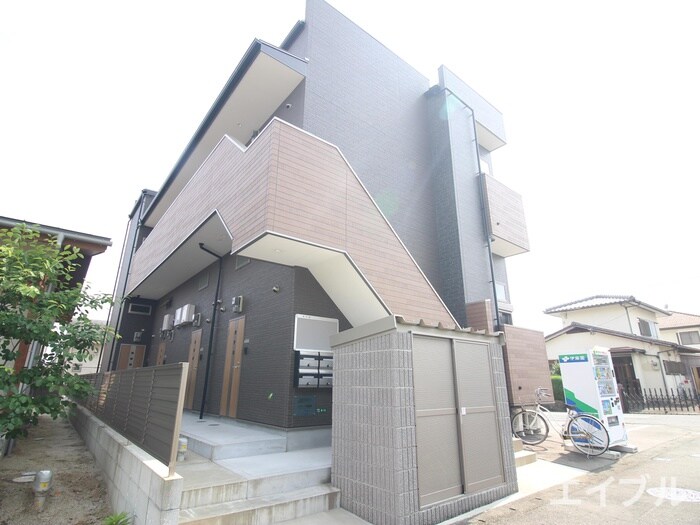 物件外観写真2　(外観写真)