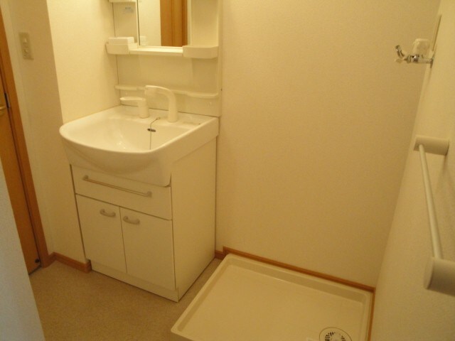 物件内観写真13　(洗面)