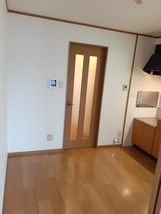 物件内観写真5　(居室)