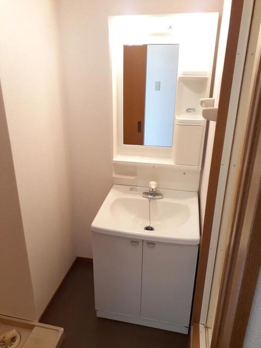 物件内観写真9　(洗面)