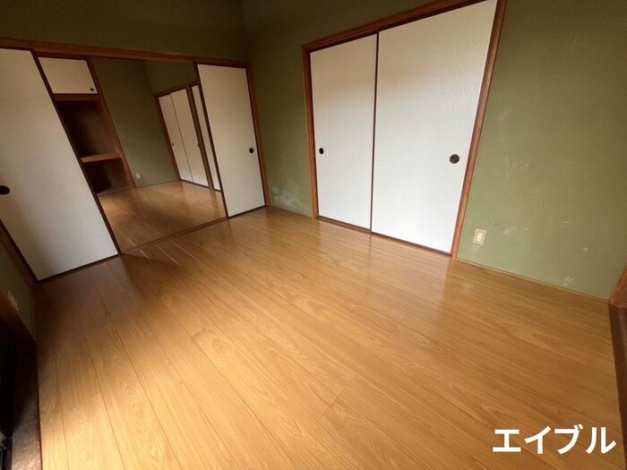 物件内観写真9　(居室)