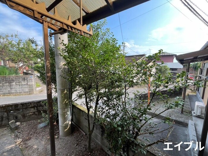 物件内観写真22　(室内からの展望)