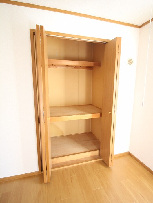 物件内観写真14　(収納)