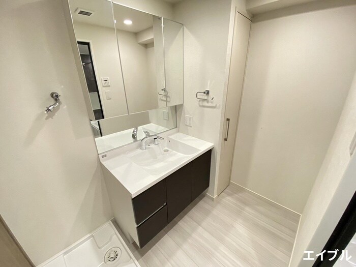 物件内観写真10　(洗面)