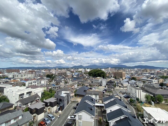 物件内観写真15　(室内からの展望)