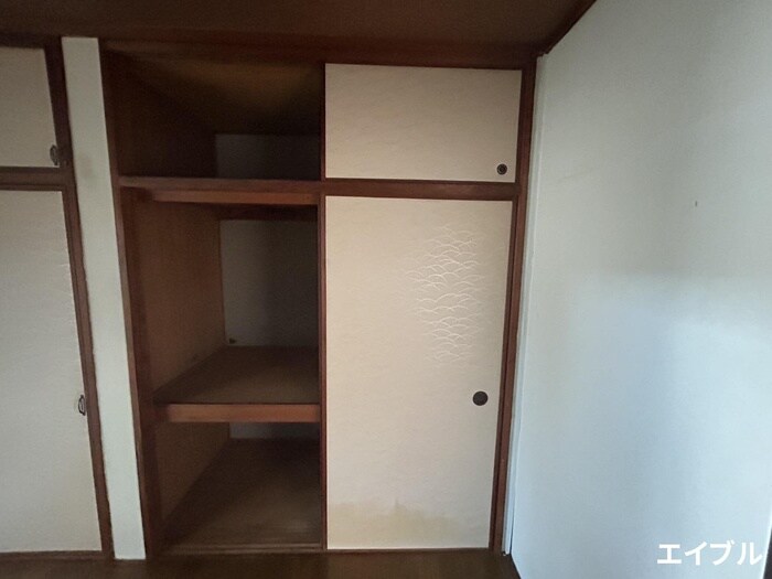 物件内観写真13　(収納)