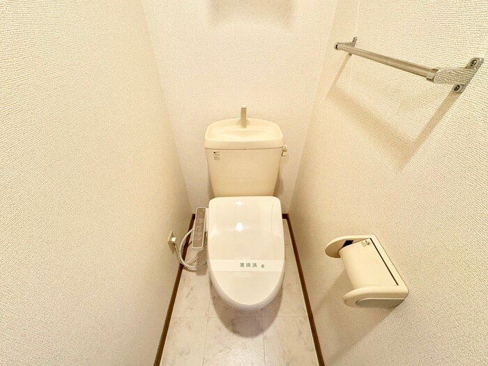 物件内観写真12　(トイレ)