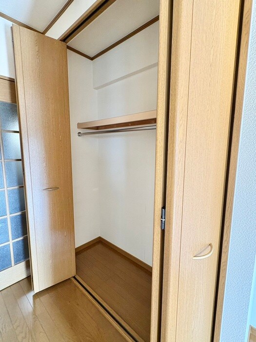 物件内観写真13　(収納)