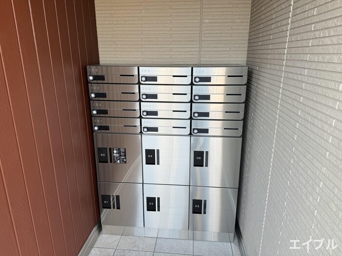 物件外観写真4　(建物設備)