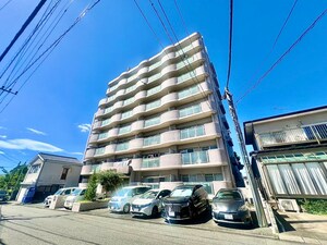 ルネックス古賀外観写真