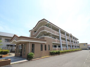 サンローゼ楠橋南外観写真