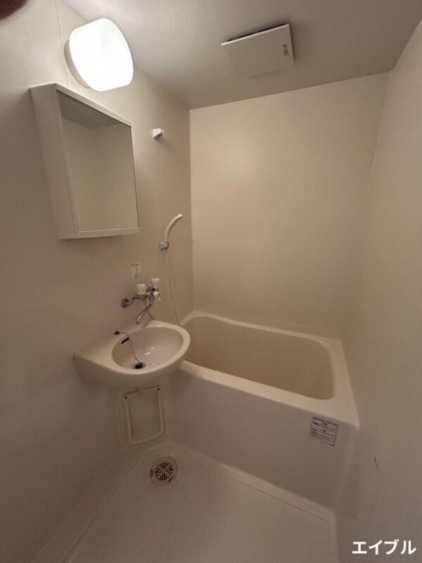 バス／シャワールーム等