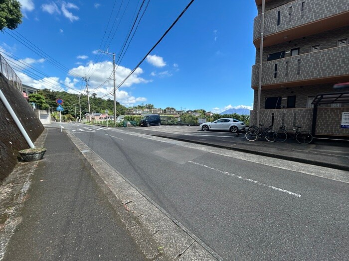 物件外観写真6　(外観写真)