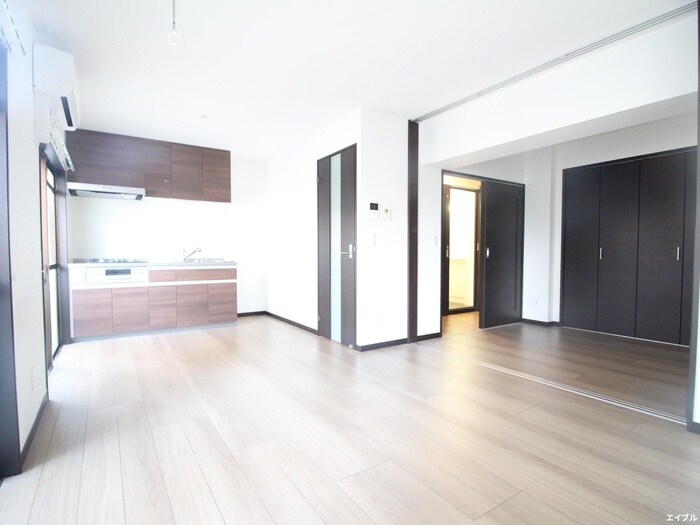 物件内観写真9　(居室)