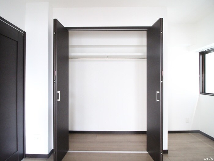 物件内観写真15　(収納)