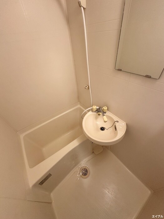 物件内観写真13　(バス／シャワールーム等)