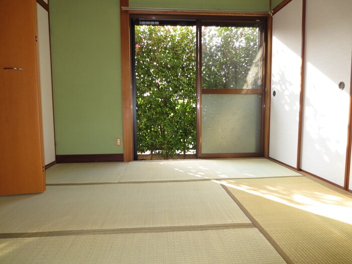 物件内観写真7　(居室)