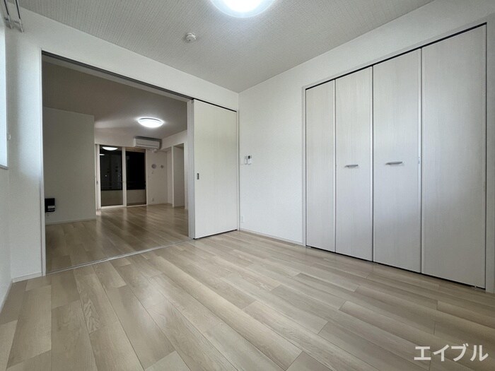 物件内観写真8　(居室)