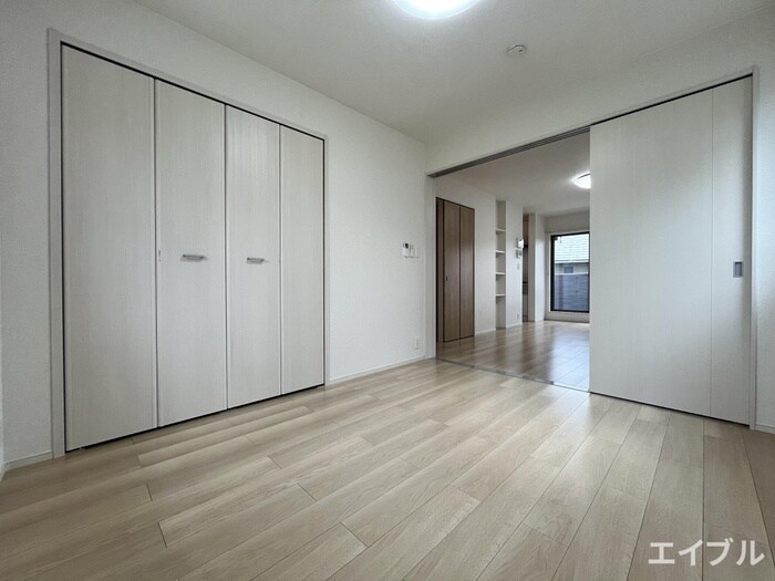 物件内観写真8　(居室)