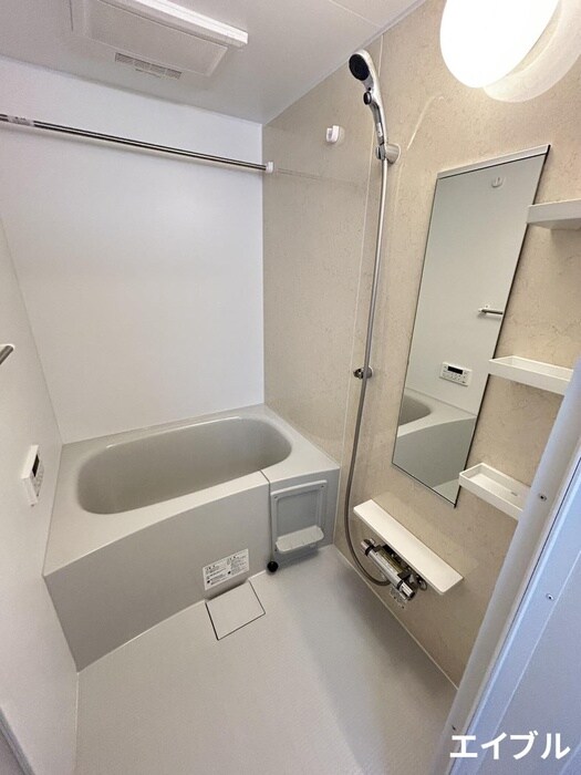 物件内観写真10　(バス／シャワールーム等)