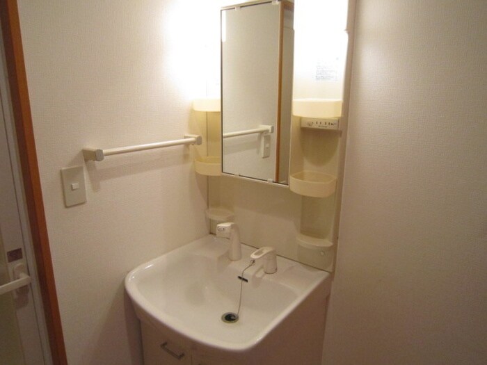 物件内観写真11　(洗面)