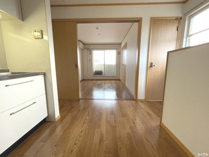 物件内観写真7　(居室)