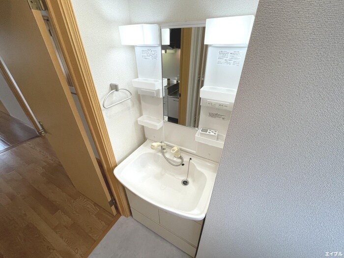 物件内観写真15　(洗面)