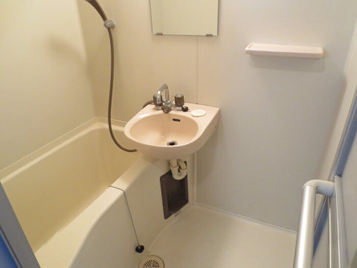 物件内観写真11　(バス／シャワールーム等)