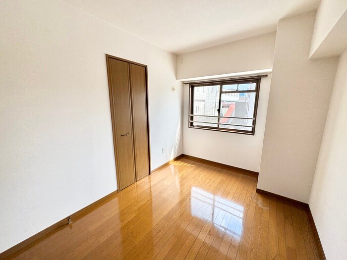 物件内観写真22　(居室)