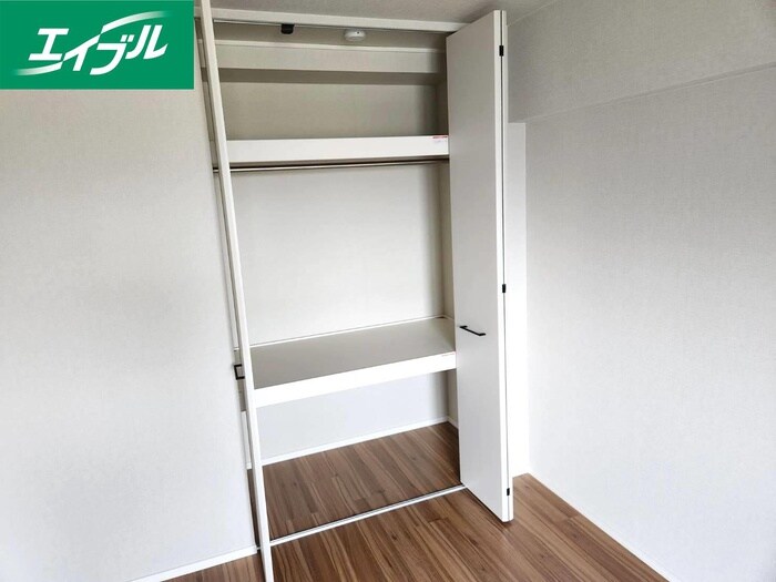 物件内観写真8　(収納)