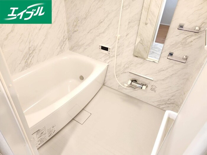 物件内観写真9　(バス／シャワールーム等)