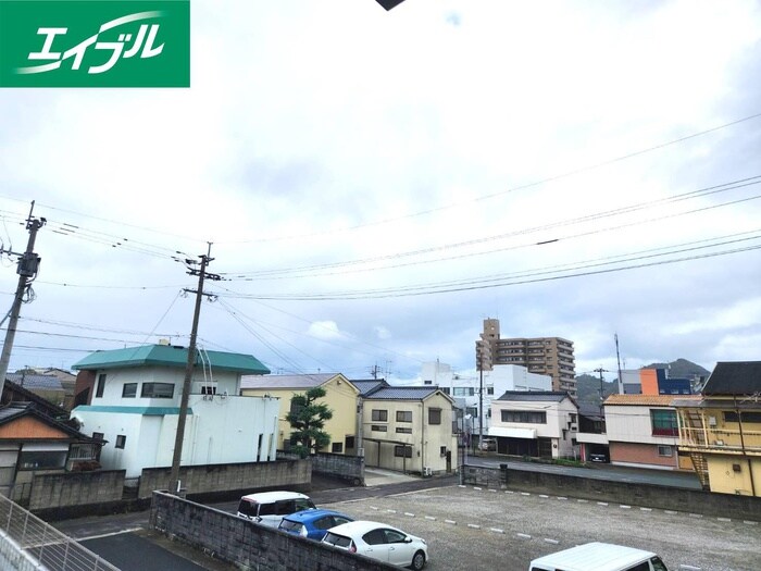 物件内観写真16　(室内からの展望)