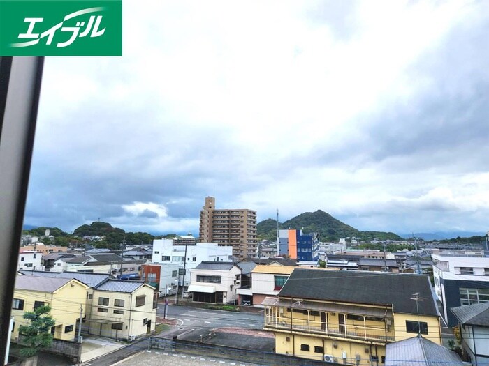 物件内観写真16　(室内からの展望)