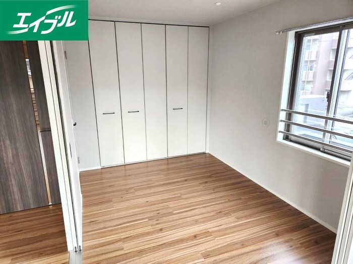 物件内観写真19　(居室)