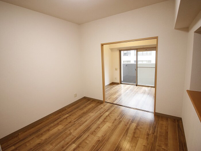 物件内観写真8　(内観写真)