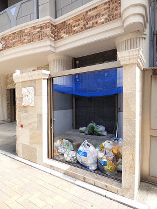 物件外観写真6　(建物設備)