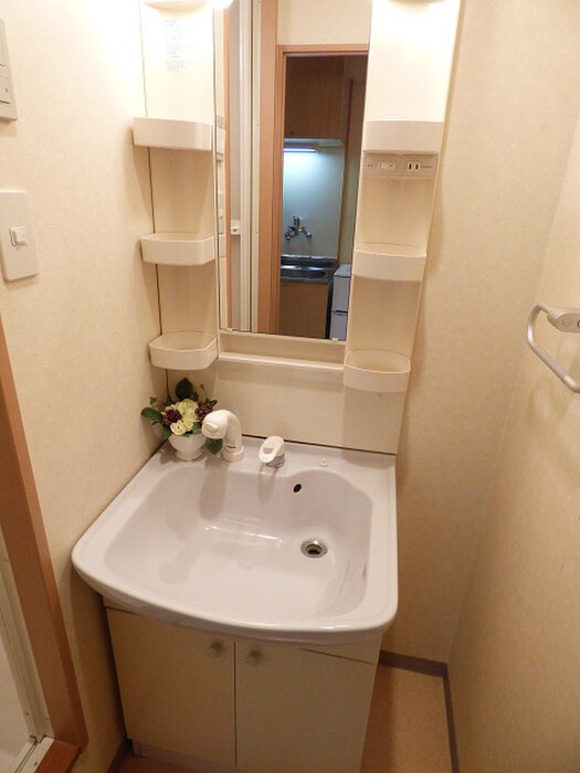 物件内観写真13　(洗面)