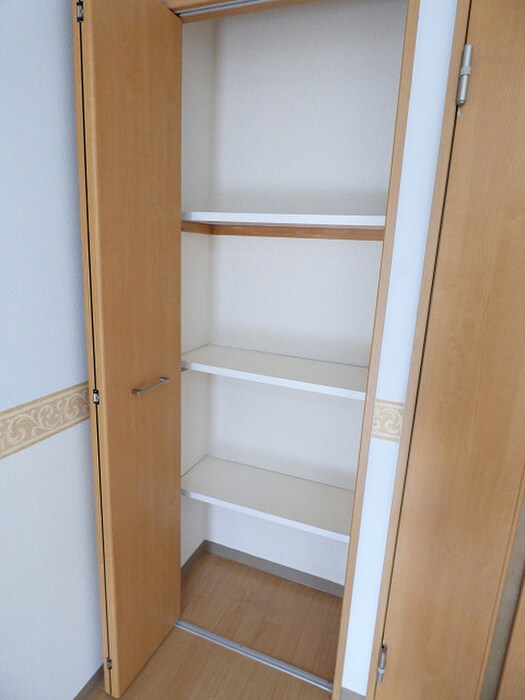 物件内観写真19　(収納)