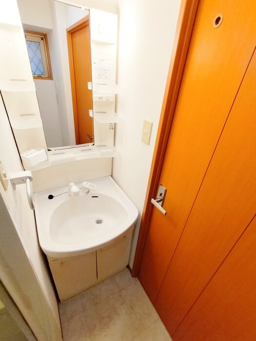 物件内観写真12　(洗面)