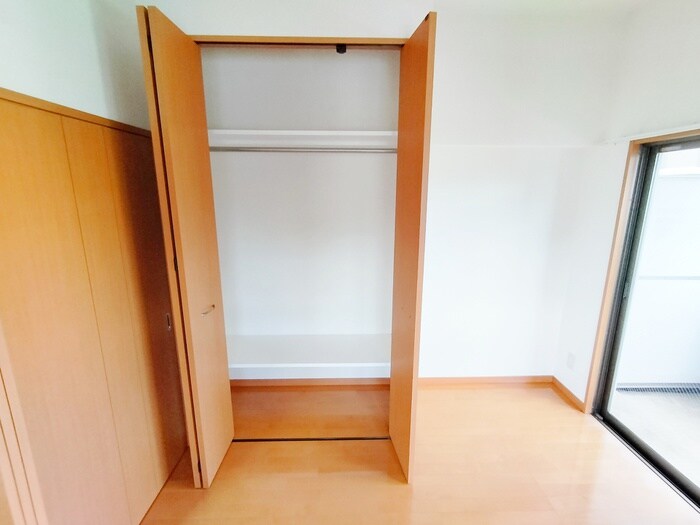 物件内観写真16　(収納)