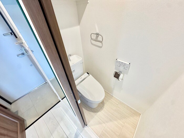 物件内観写真10　(トイレ)