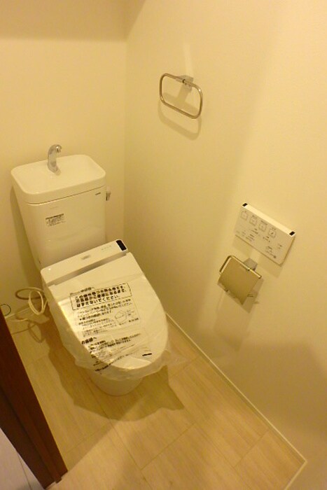 物件内観写真15　(トイレ)