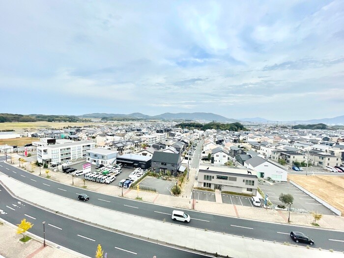 物件内観写真15　(室内からの展望)