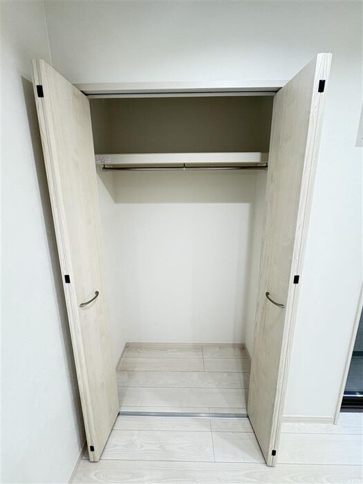 物件内観写真15　(収納)