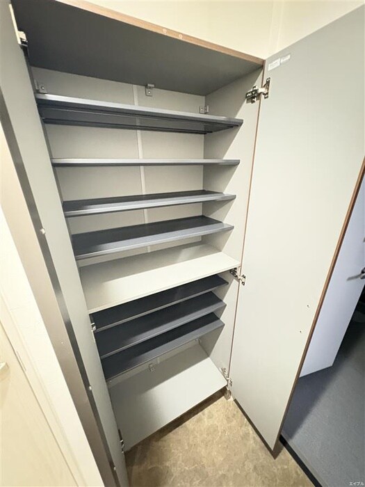 物件内観写真17　(靴箱)