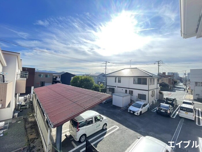 物件内観写真18　(室内からの展望)