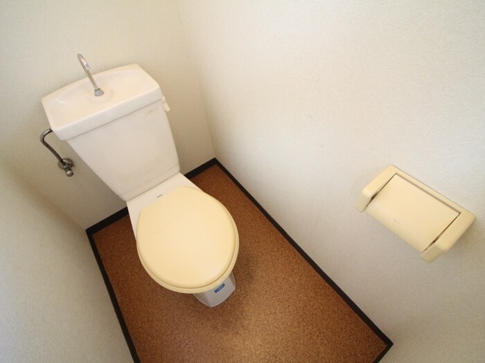 物件内観写真14　(トイレ)